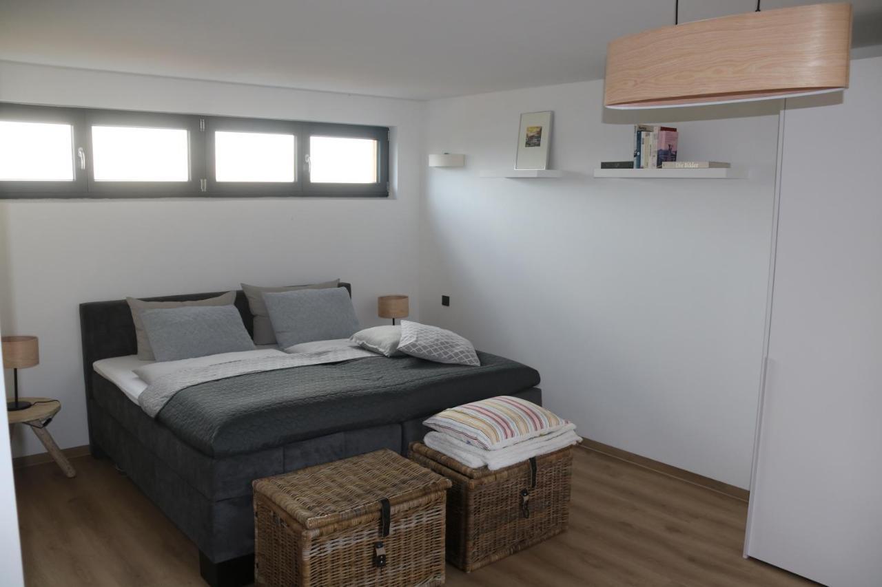 Moderne Barrierefreie Wohnung Auf Dem Land Bei Neuruppin Lichtenberg  Εξωτερικό φωτογραφία