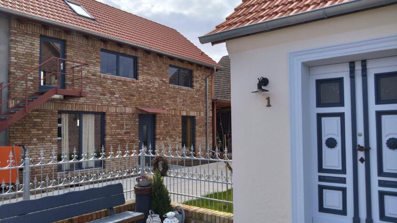 Moderne Barrierefreie Wohnung Auf Dem Land Bei Neuruppin Lichtenberg  Εξωτερικό φωτογραφία